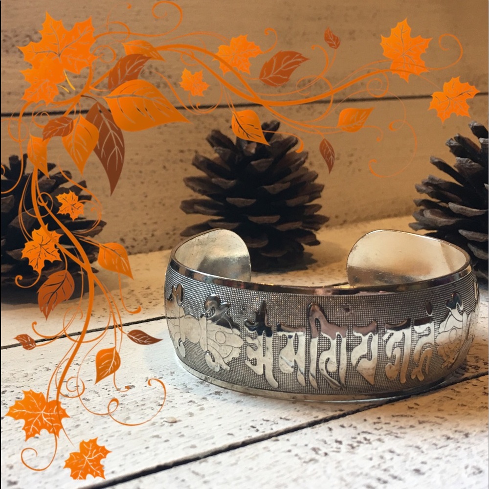 Tibetan Silver Bangle Cuff Bracelet